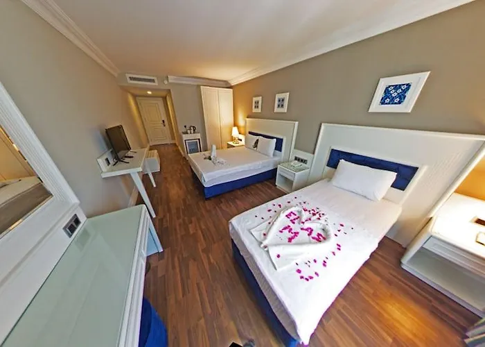 Mara Palaca Φετιγιέ