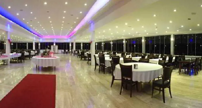 Mara Palaca Hotel 3*