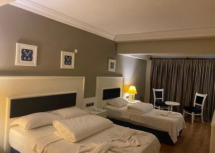 Mara Palaca Hotel 3*