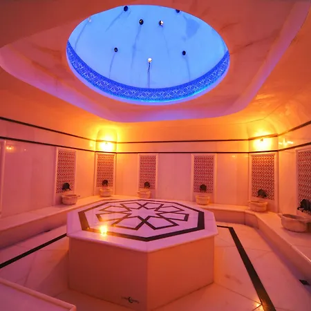 Hotell Mara Palaca 3*