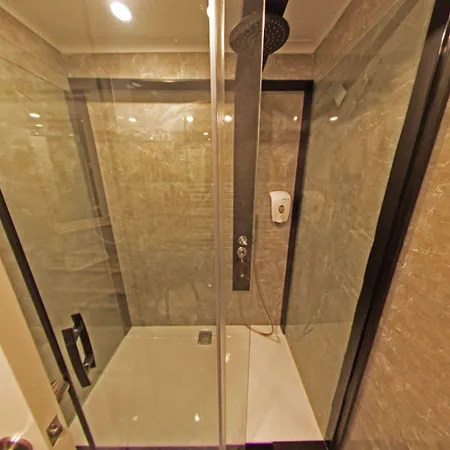 Mara Palaca Hotell 3*