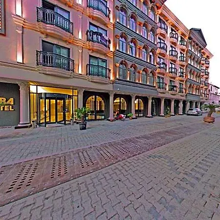 Mara Palaca Hotel 3*