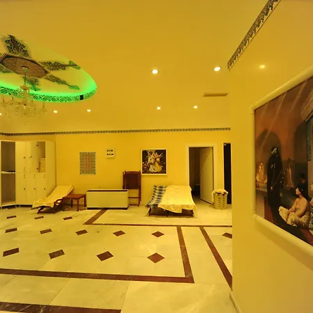 Hotell Mara Palaca 3*