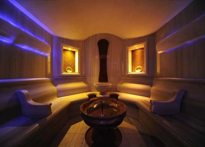 فندق Mara Palaca 3*