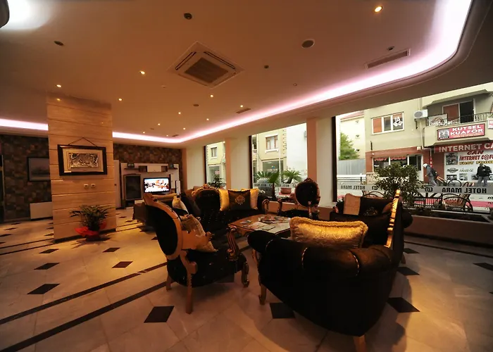 Mara Palaca 페티예