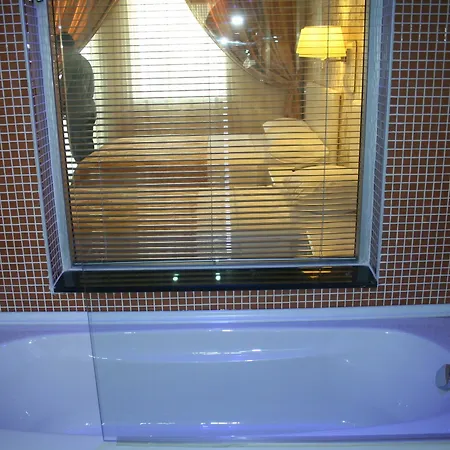 Отель Mara Palaca 3*